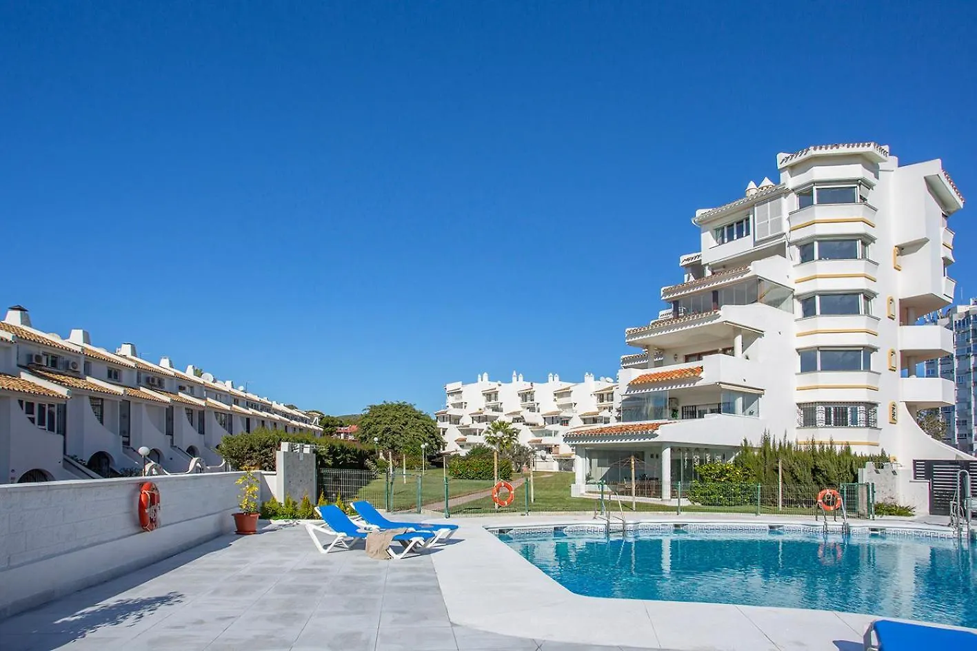 Cherry Garden Apartment Sitio de Calahonda